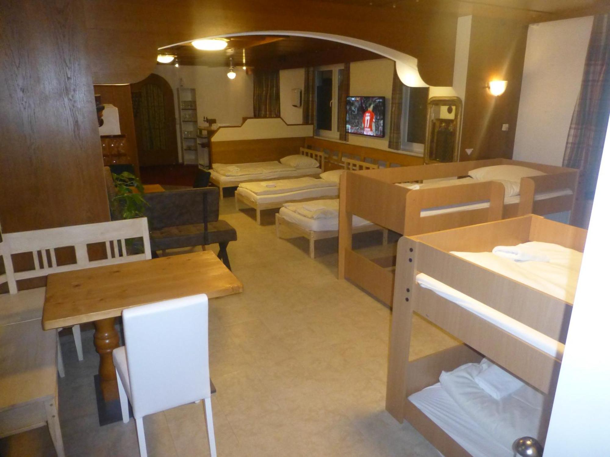 Rosslwirt-Rast Bed & Breakfast Strass im Attergau Exterior photo